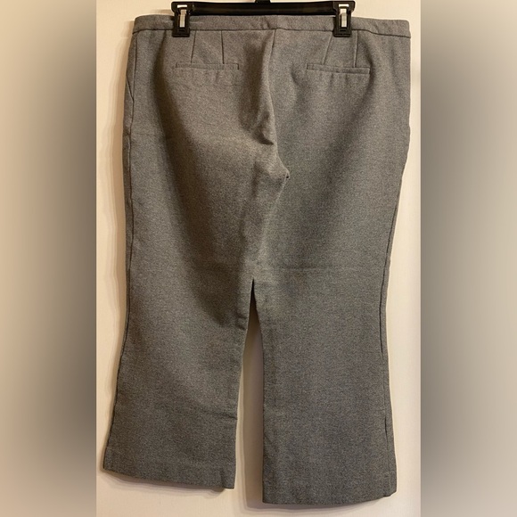 Max & Mia Women Capri Dress Stretch Pants Grey XL - Picture 2 of 6